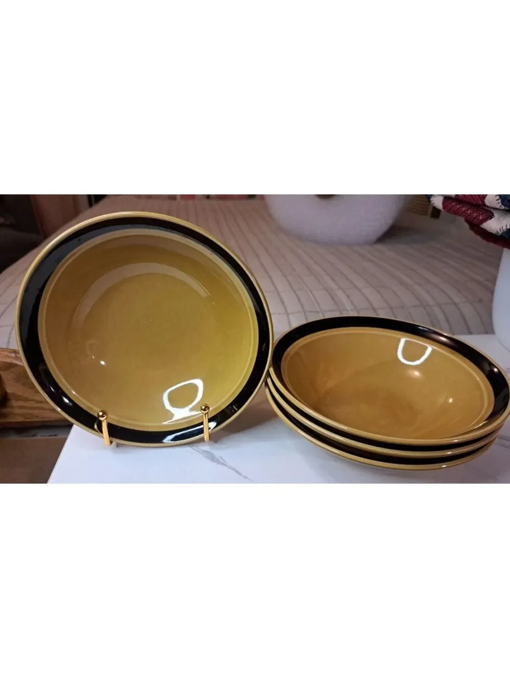 Vintage Set of 4 Designer's Collection Honey Pattern Ceramic Bowls Made in Japan